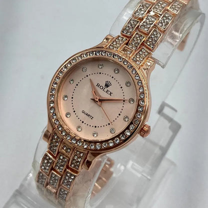 Elegant Rose Gold Crystal Women's Watch – Luxury Style Quartz Watch